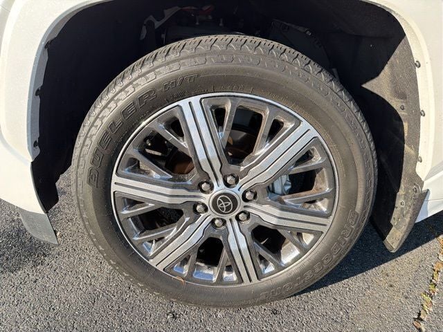 2024 Toyota Sequoia Capstone