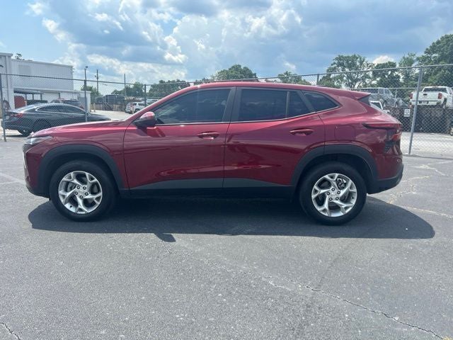 2025 Chevrolet Trax LS