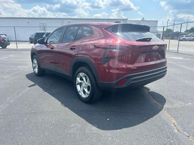 2025 Chevrolet Trax LS