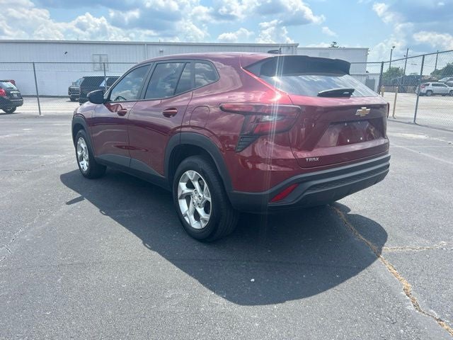 2025 Chevrolet Trax LS