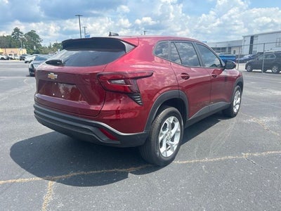 2025 Chevrolet Trax LS