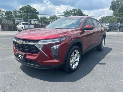 2025 Chevrolet Trax LS
