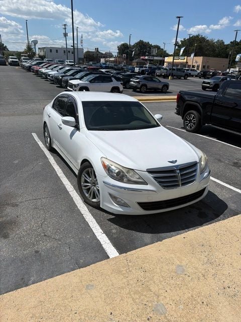 2014 Hyundai Genesis 3.8