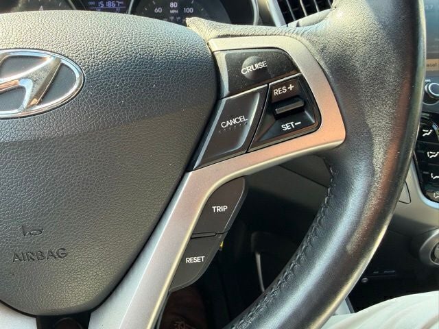 2012 Hyundai Veloster Base w/Black