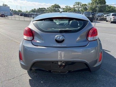 2012 Hyundai Veloster Base w/Black