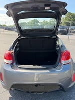 2012 Hyundai Veloster Base w/Black