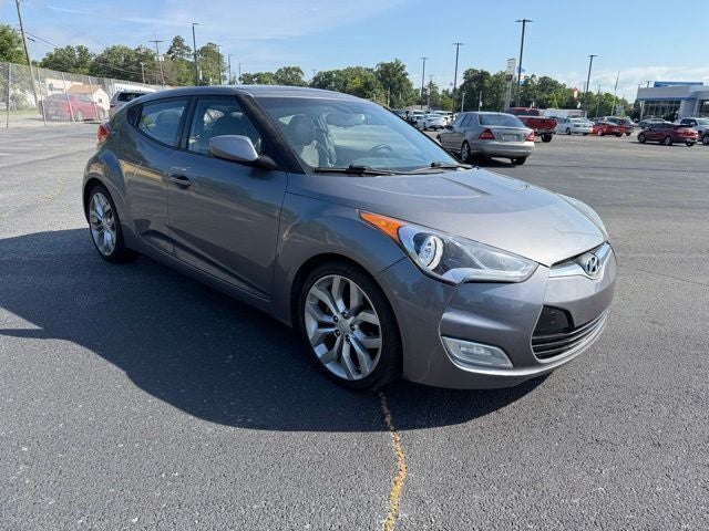 2012 Hyundai Veloster Base w/Black