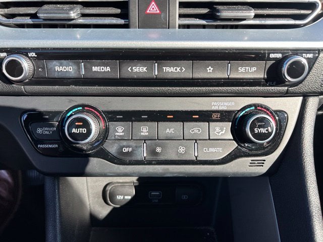 2022 Kia Niro LX