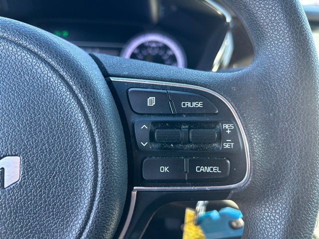 2022 Kia Niro LX