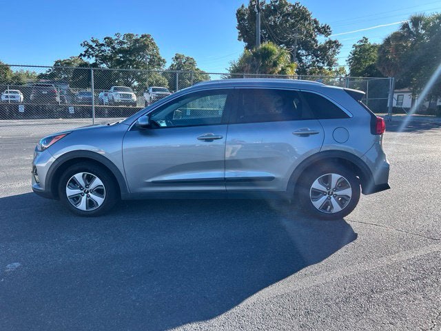 2022 Kia Niro LX