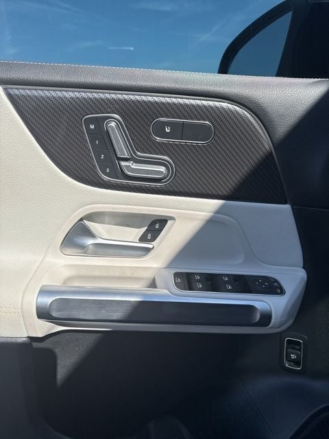 2021 Mercedes-Benz GLB GLB 250