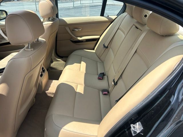 2011 BMW 3 Series 328i