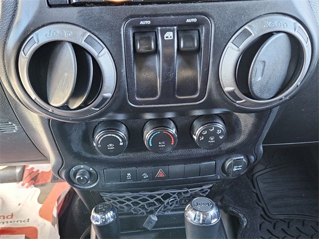 2015 Jeep Wrangler Willys Wheeler