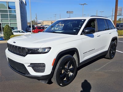 2023 Jeep Grand Cherokee Altitude