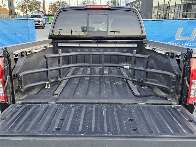 2021 Nissan Frontier SV Midnight Edition