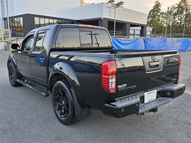2021 Nissan Frontier SV Midnight Edition