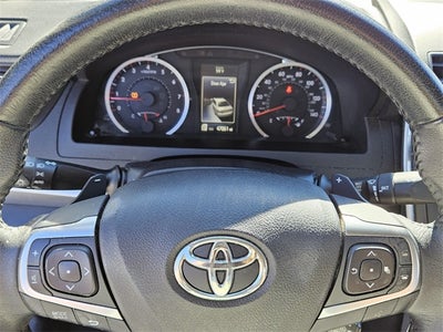 2016 Toyota Camry SE