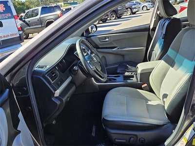 2016 Toyota Camry SE