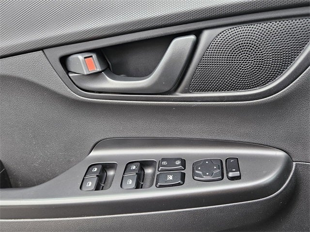 2021 Hyundai Kona SEL Plus