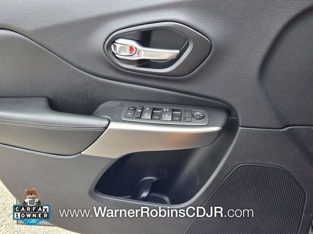2022 Jeep Cherokee Latitude Lux