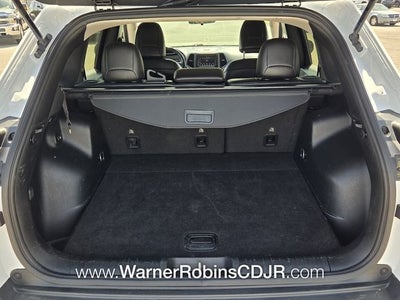 2020 Jeep Cherokee Altitude