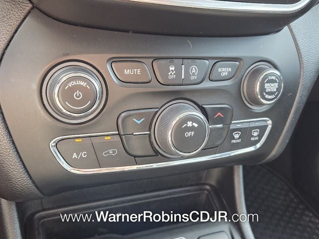 2020 Jeep Cherokee Altitude