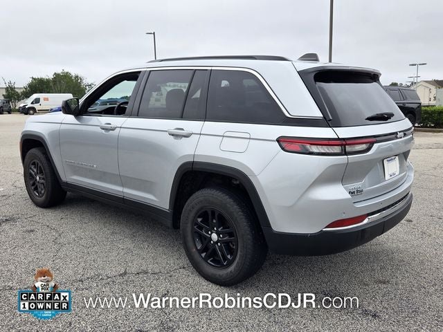 2024 Jeep Grand Cherokee Laredo
