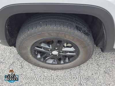 2024 Jeep Grand Cherokee Laredo