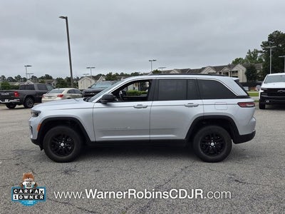 2024 Jeep Grand Cherokee Laredo
