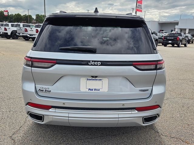 2023 Jeep Grand Cherokee Summit