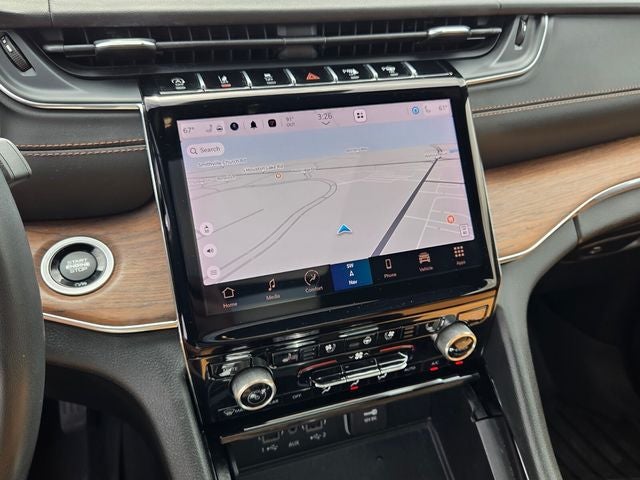 2023 Jeep Grand Cherokee Summit