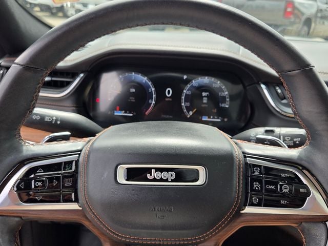 2023 Jeep Grand Cherokee Summit