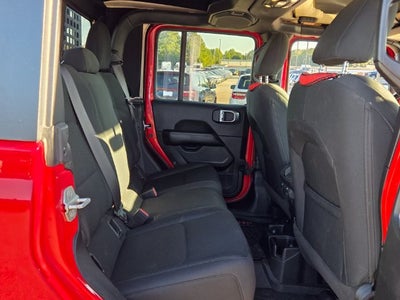 2020 Jeep Gladiator Overland Crew Cab 4WD