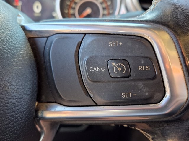2020 Jeep Gladiator Overland Crew Cab 4WD