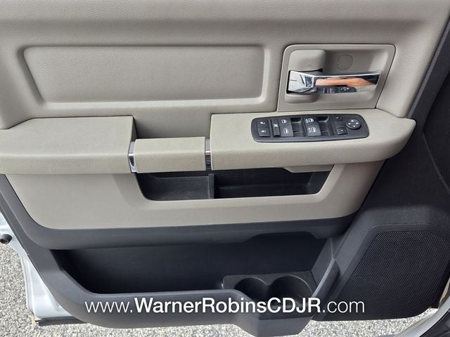 2012 RAM 1500 SLT