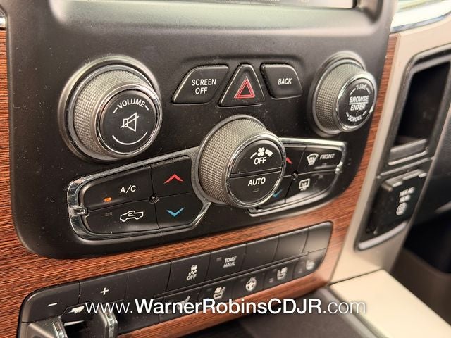 2016 RAM 1500 Laramie Crew Cab 4WD