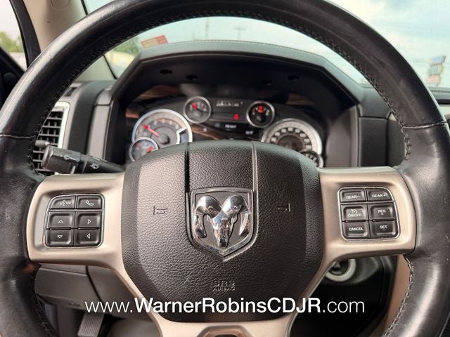 2016 RAM 1500 Laramie Crew Cab 4WD