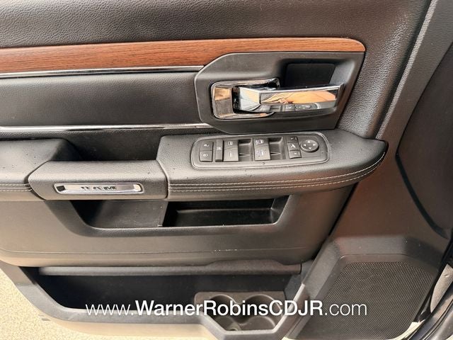 2016 RAM 1500 Laramie Crew Cab 4WD