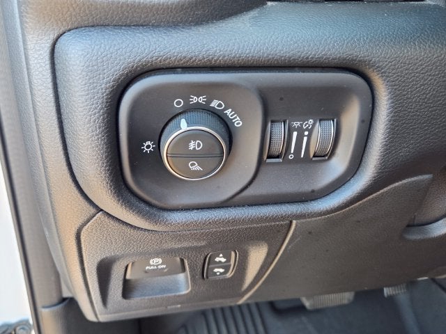 2021 RAM 1500 Laramie Crew Cab