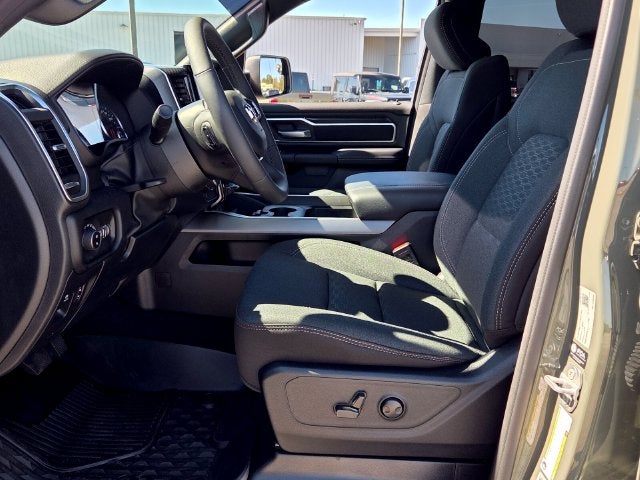 2026 RAM 1500 Big Horn/Lone Star Crew Cab 4WD