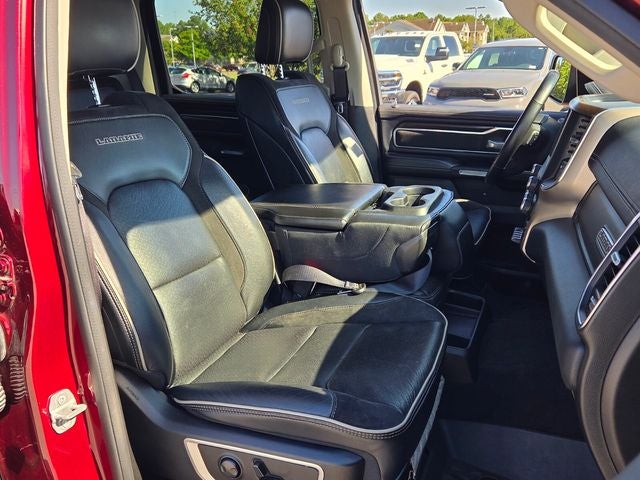 2022 RAM 1500 Laramie Crew Cab 4WD