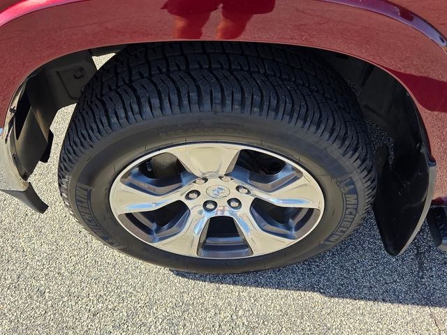 2022 RAM 1500 Laramie Crew Cab 4WD
