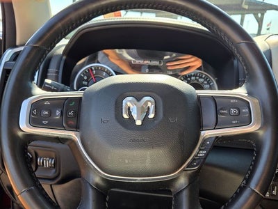 2022 RAM 1500 Laramie Crew Cab 4WD