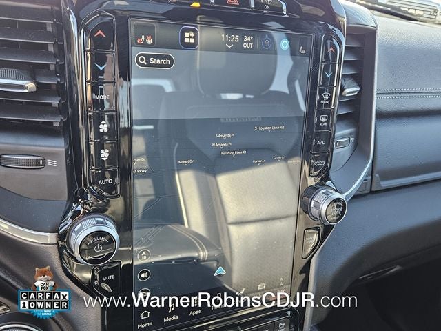 2023 RAM 1500 Laramie Crew Cab 4WD