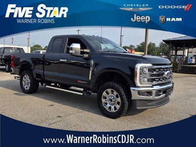 2024 Ford F-350SD Lariat Extended Cab 4WD