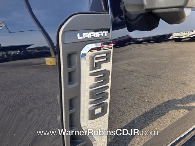 2024 Ford F-350SD Lariat Extended Cab 4WD