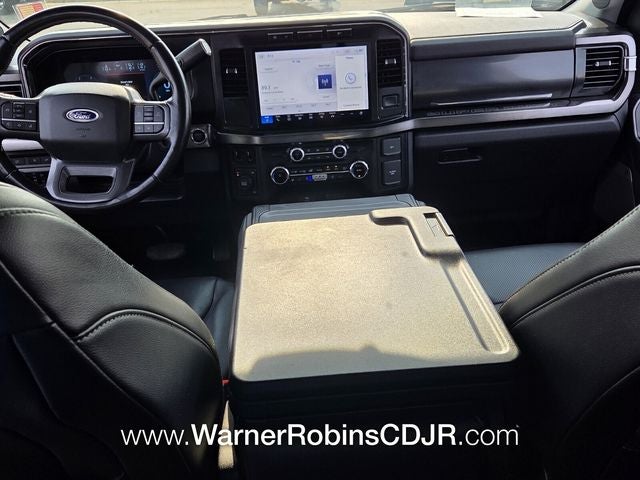 2024 Ford F-350SD Lariat Extended Cab 4WD