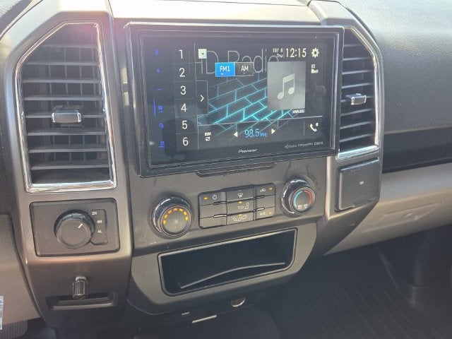 2016 Ford F-150 XLT Crew Cab 4WD