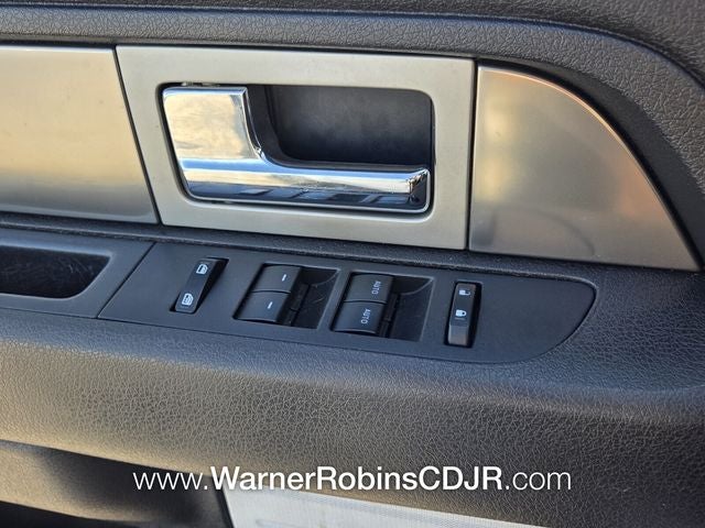 2014 Ford F-150 SVT Raptor Crew Cab 4WD