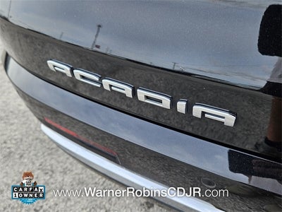 2023 GMC Acadia Denali